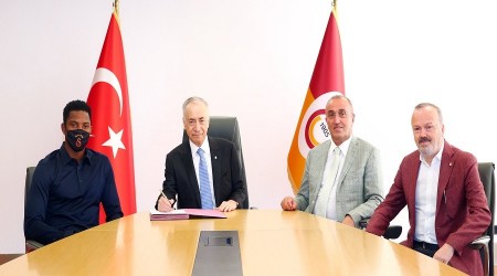 Donk bir yl daha Galatasarayda