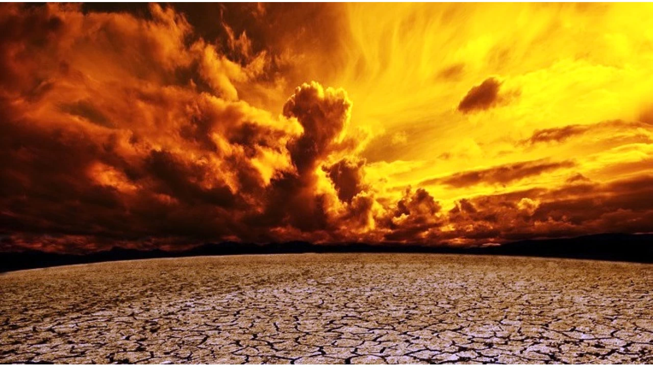 Dünya yılana benzer