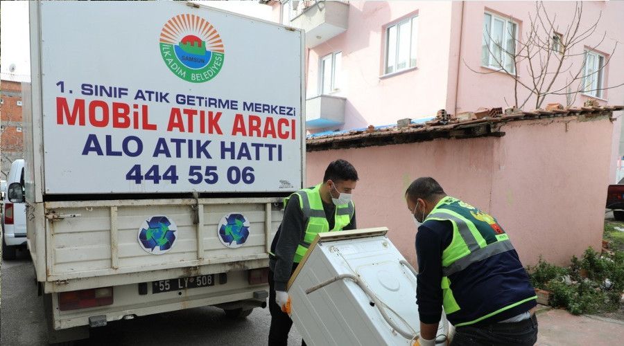 Elektronik atıklar evlerden toplanacak