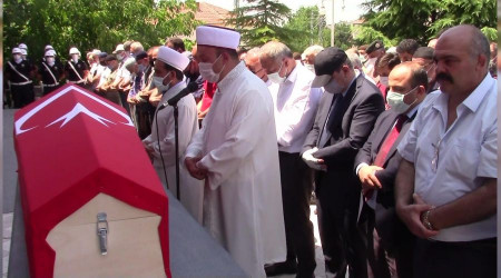 Emniyet Müdürü son yolculuğuna uğurlandı