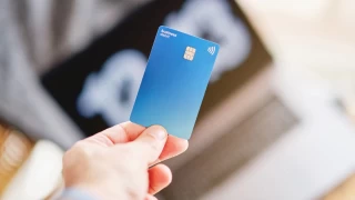 En iyi aidatsız kredi kartı hangi bankada? Tüm bankalar