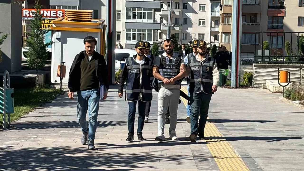 Eski sevgili cinayetinde katil zanllar tutukland