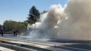 Ev eyas ykl tr yand: Otoyolda kuyruk olutu