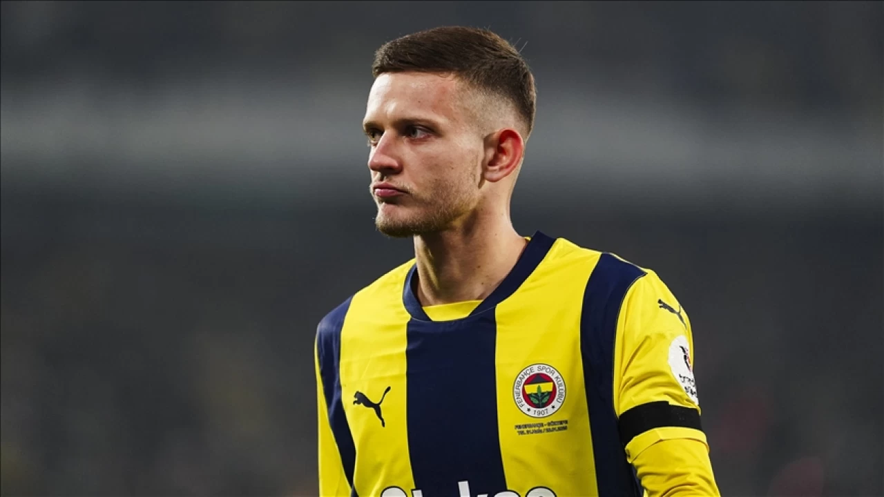 Fenerbahçe'de ilk iki sezonunda "dalya" diyen ikinci futbolcu olacak