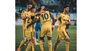 Fenerbahe'den, Rizespor'a kar 13 malk galibiyet serisi