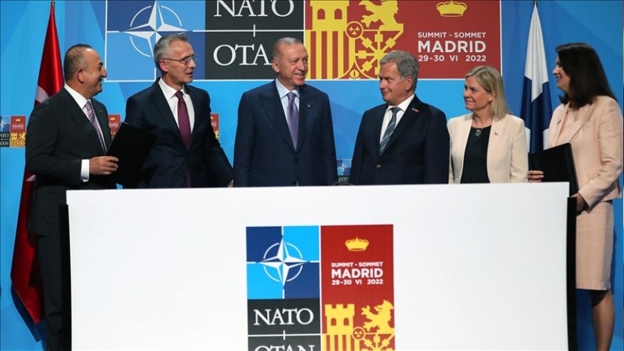 Finlandiya ve İsveç ile NATO süreci başlıyor