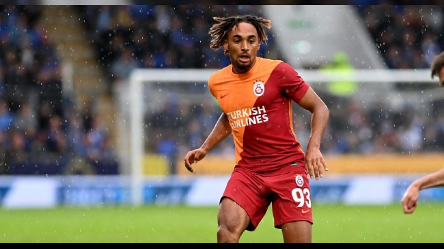 “Galatasaray’a kariyerim boyunca kalmak için gelmedim”