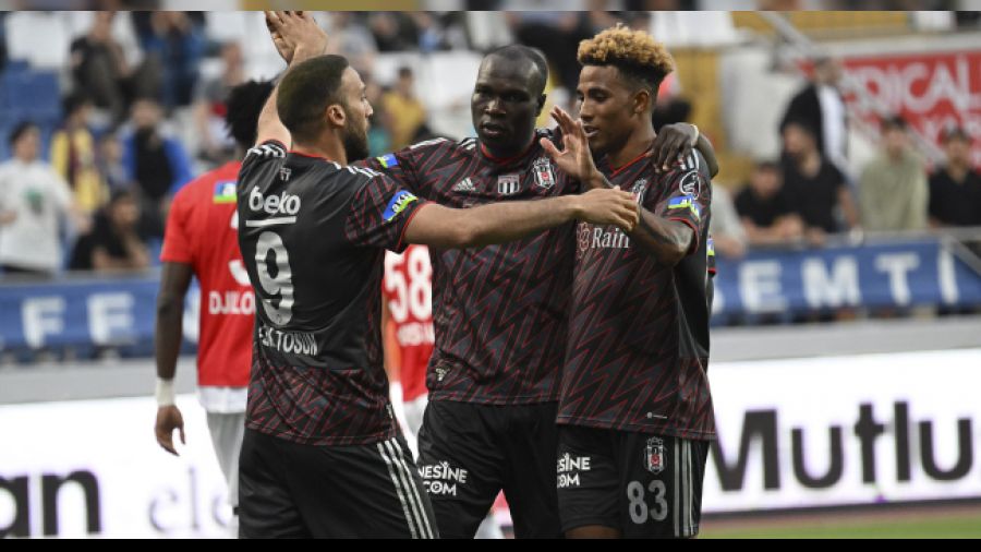 Galibiyet serisi yediye ��kt� 