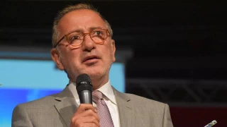 Gazeteci Fatih Altayl bugn hakim karsna kacak