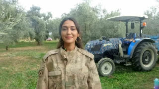 Genç kadın çiftçi huzuru toprakta buldu