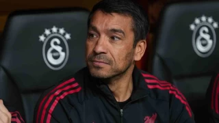 Giovanni van Bronckhorst yeniden stanbul'da