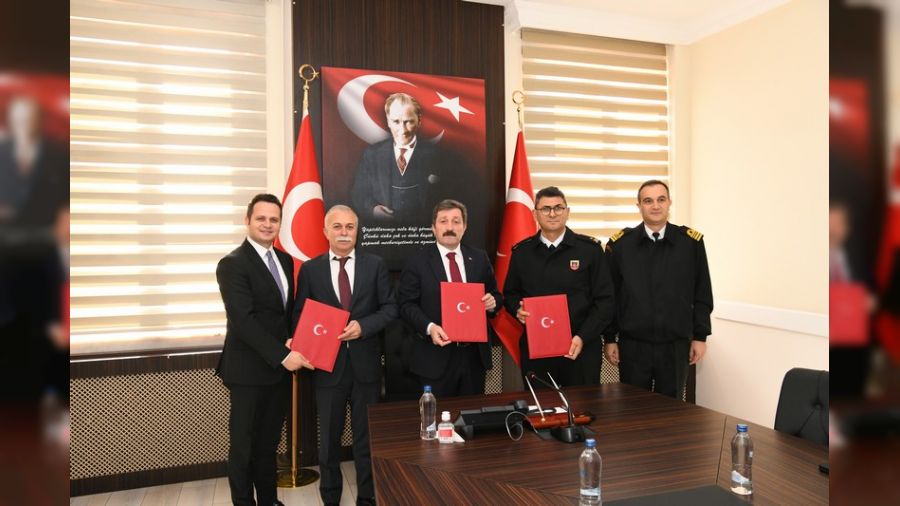 Gönüllü okul trafik görevlileri geliyor!
