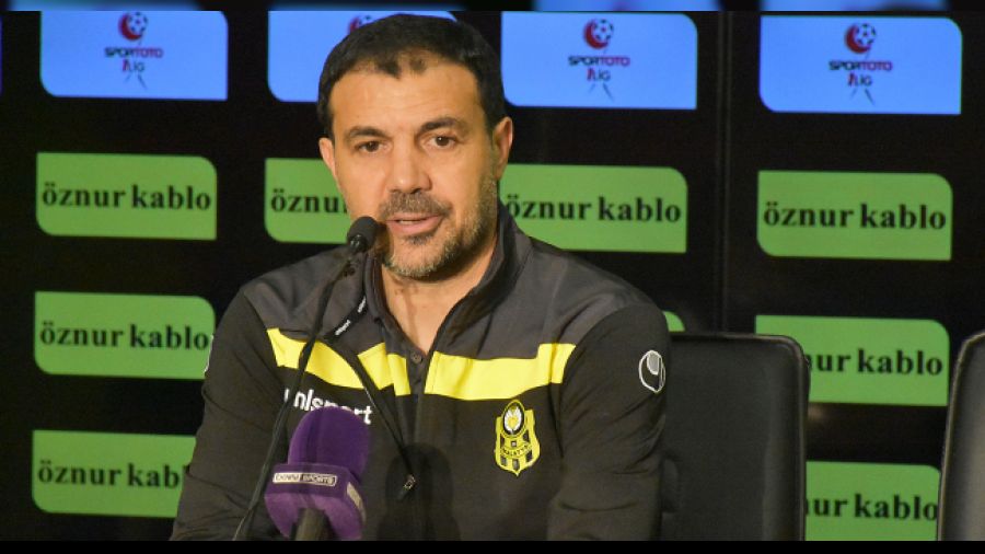 Hasan �zer istifas�n� verdi