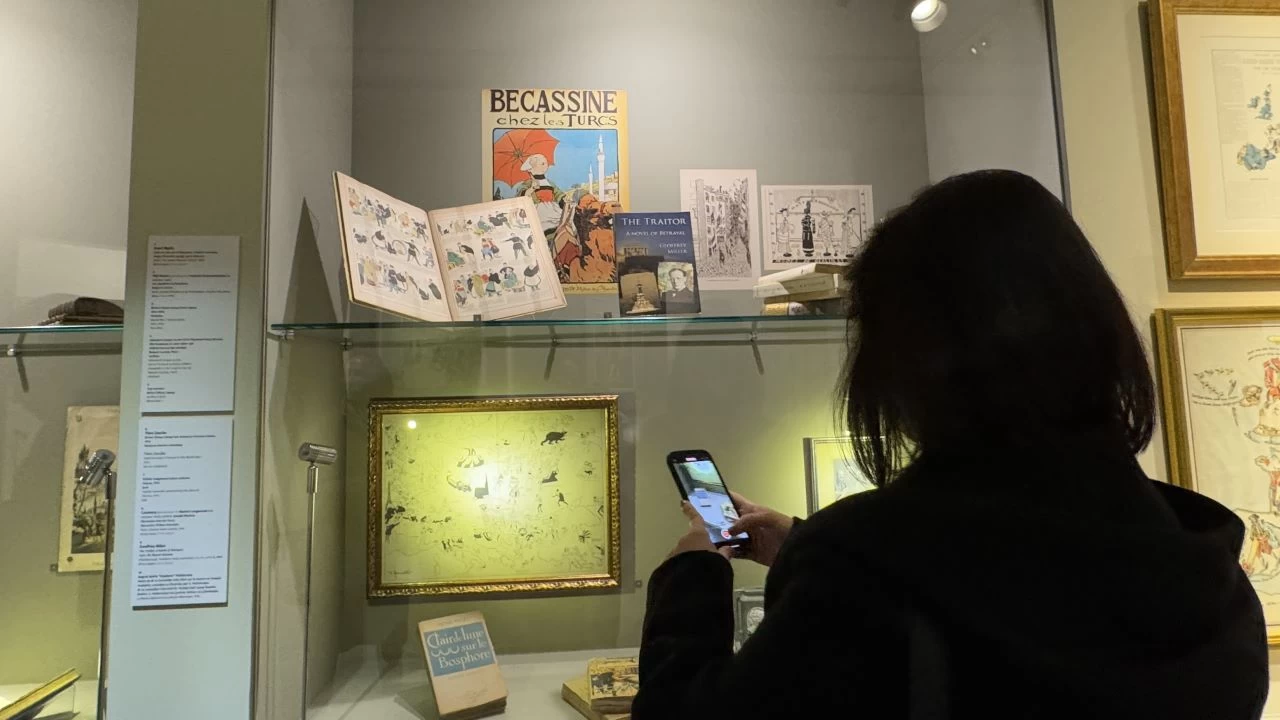 'Hikaye İstanbul'da Geçiyor' sergisi açıldı