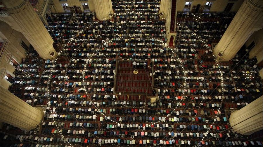 Bayram namaz� hangi ilde saat ka�ta k�l�nacak?