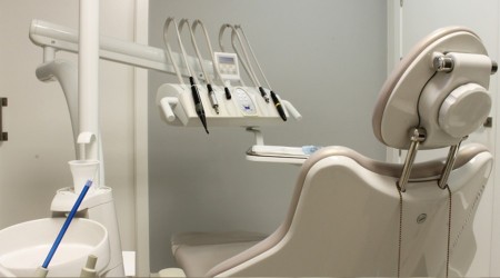 İmplant sonrası diş bakımı şart