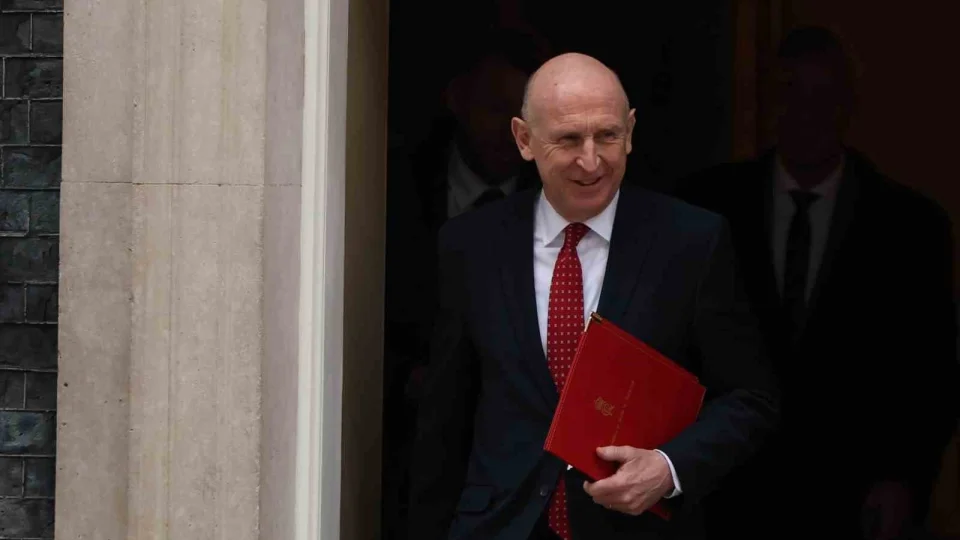 İngiltere Savunma Bakanı Healey: "ABD'nin Bella 1'e müdahalesine destek verdik"