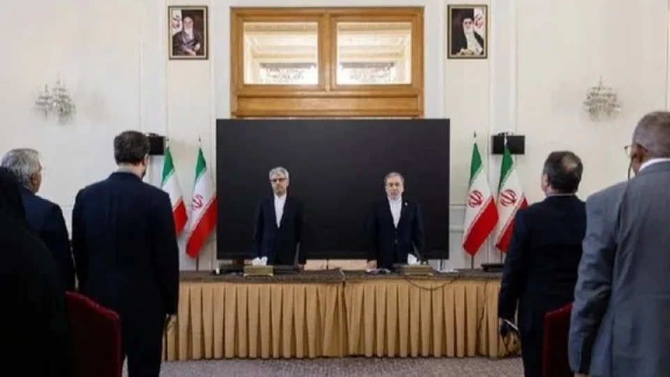 İran, 4 Avrupa ülkesinin büyükelçilerini Dışişleri Bakanlığına çağırdı