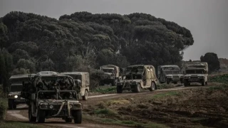�srail ordusu, Bat� �eria'n�n El Halil �ehrine "geni� �apl� askeri operasyon" ba�latt���n� duyurdu