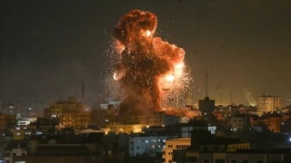 İsrail, Suriye'de devrik Esed rejiminden kalma silah deposunu vurdu