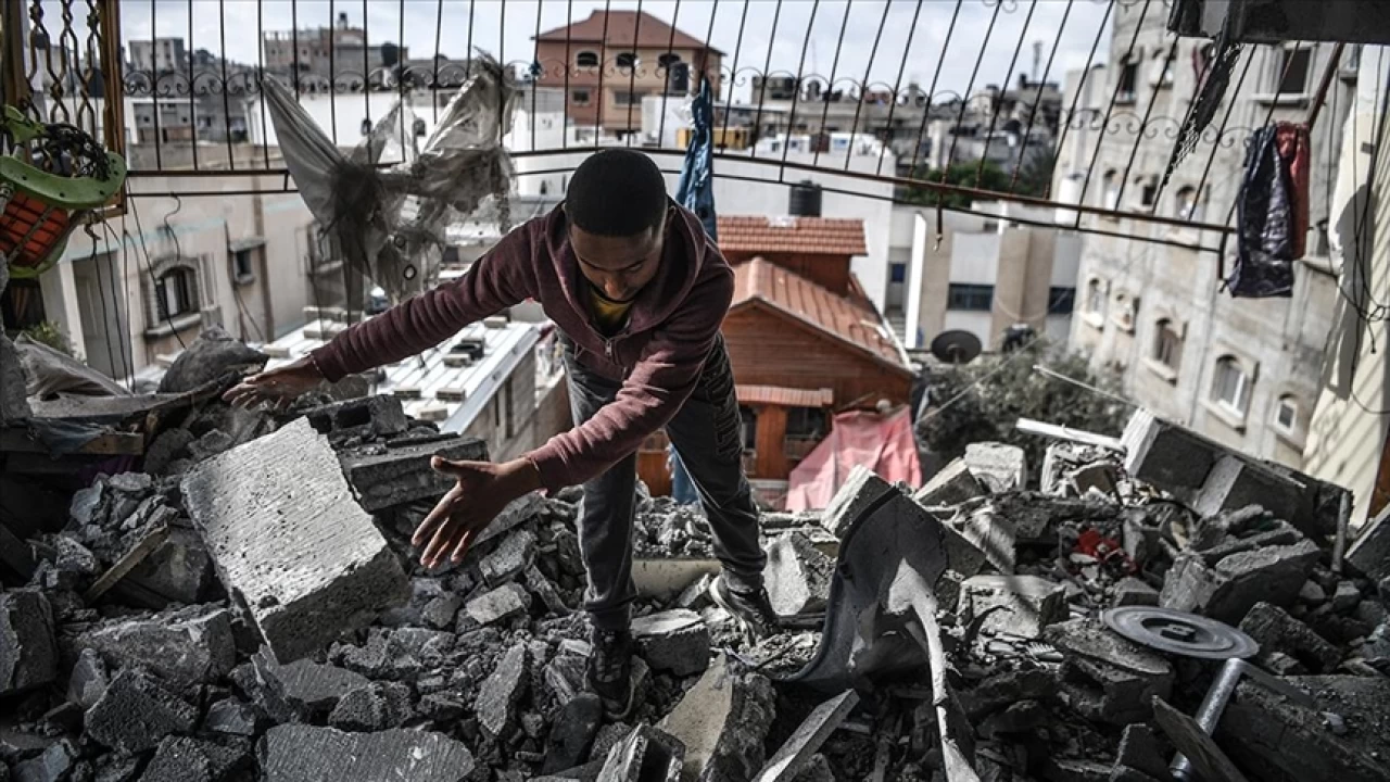İsrail'in Refah kentine saldırı hazırlığı için şok uyarı