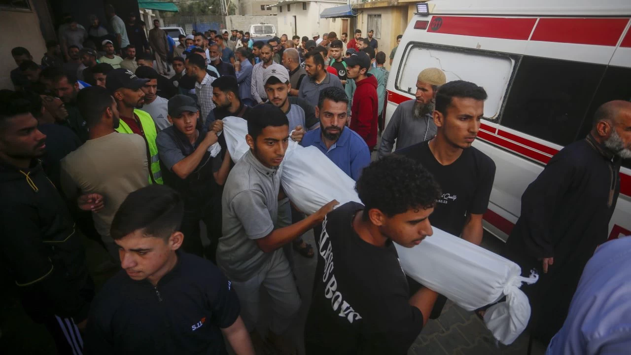 İsrail'in saldırılarında 30 Filistinli hayatını kaybetti