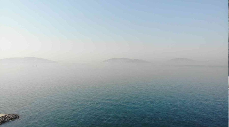 �stanbul'da kirli hava ve sis havadan g�r�nt�lendi