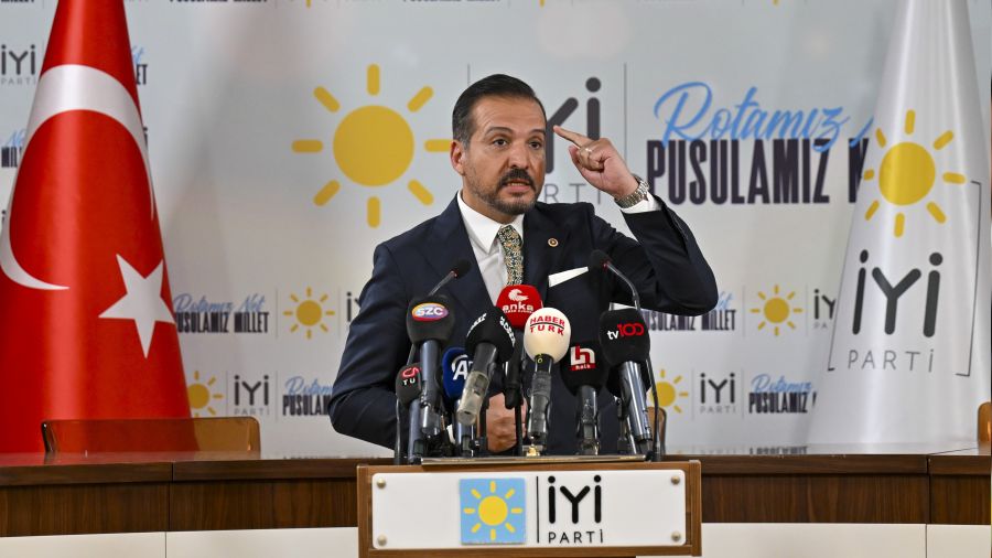 �Y� Parti Ekrem �mamo�lu ve Mansur Yava�'a destek vermeyecek