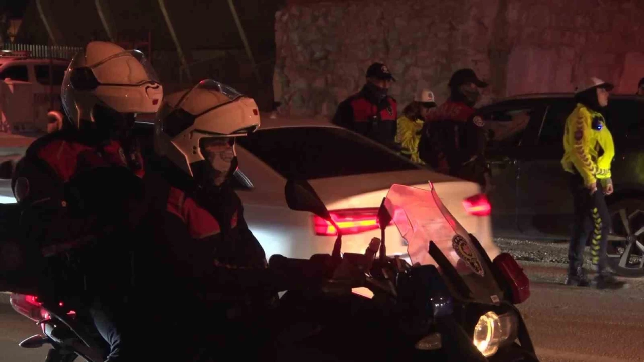 znik'te Papa alarm: 2 bin 300 polis grev yapacak