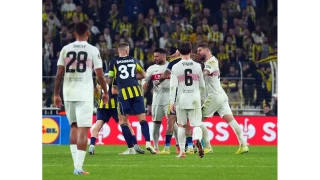 Kadky'de Deniz Undav irkeflii