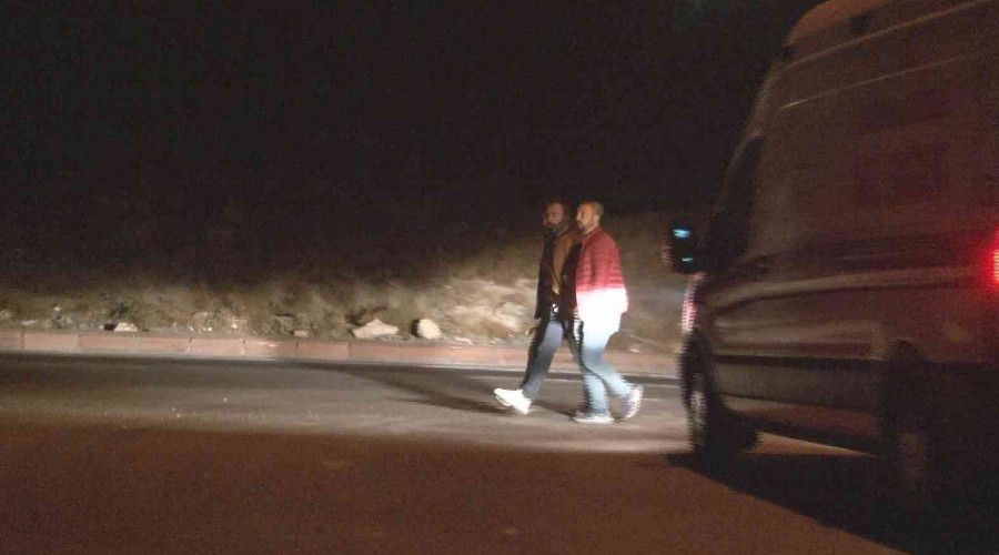 Kadını bıçaklayarak kaçtı, dağlık alanda yakalandı