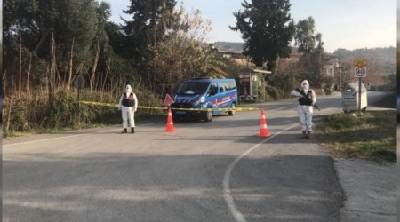 Kadınlar ekmek yaparken korona virüsü yaydı