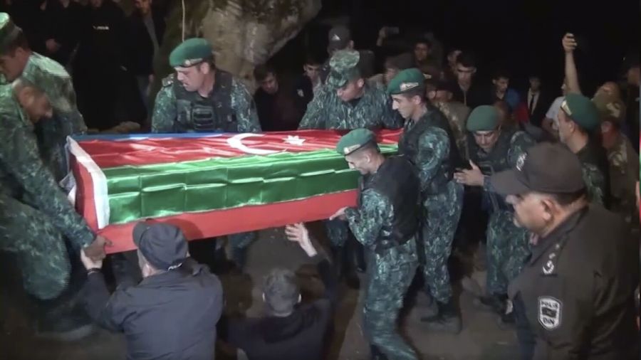 Kafkaslar yeniden karışıyor: 3 Azerbaycan askeri şehit oldu
