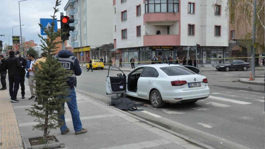 Kars'ta silahl� sald�r�: 1 �l�, 1 yaral�