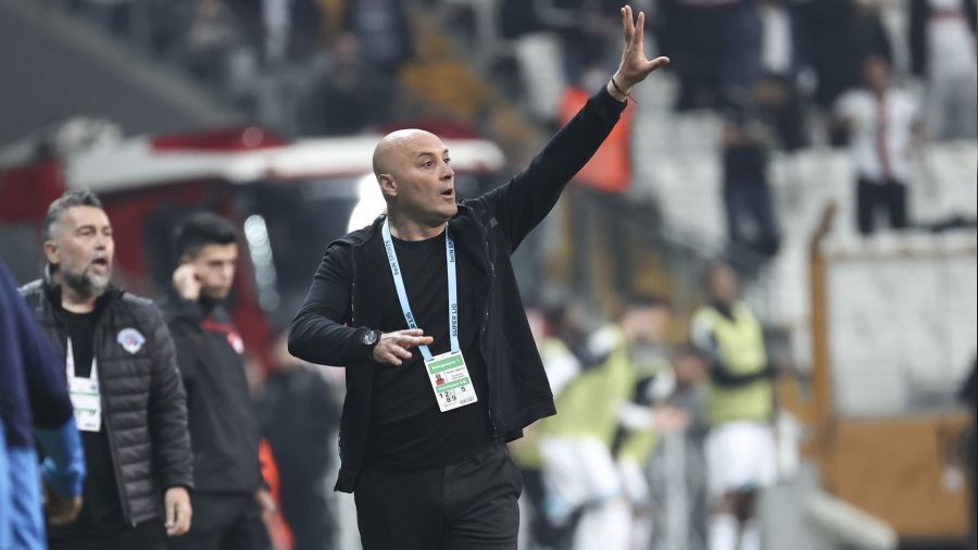 Kas�mpa�a'da Sami U�urlu istifa m� etti?