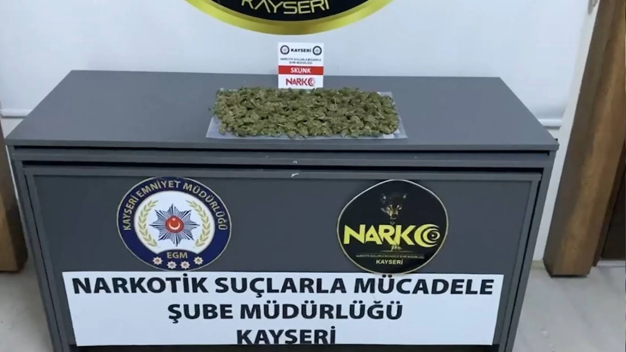Kayseri'de 1 kilo uyuşturucu ele geçirildi