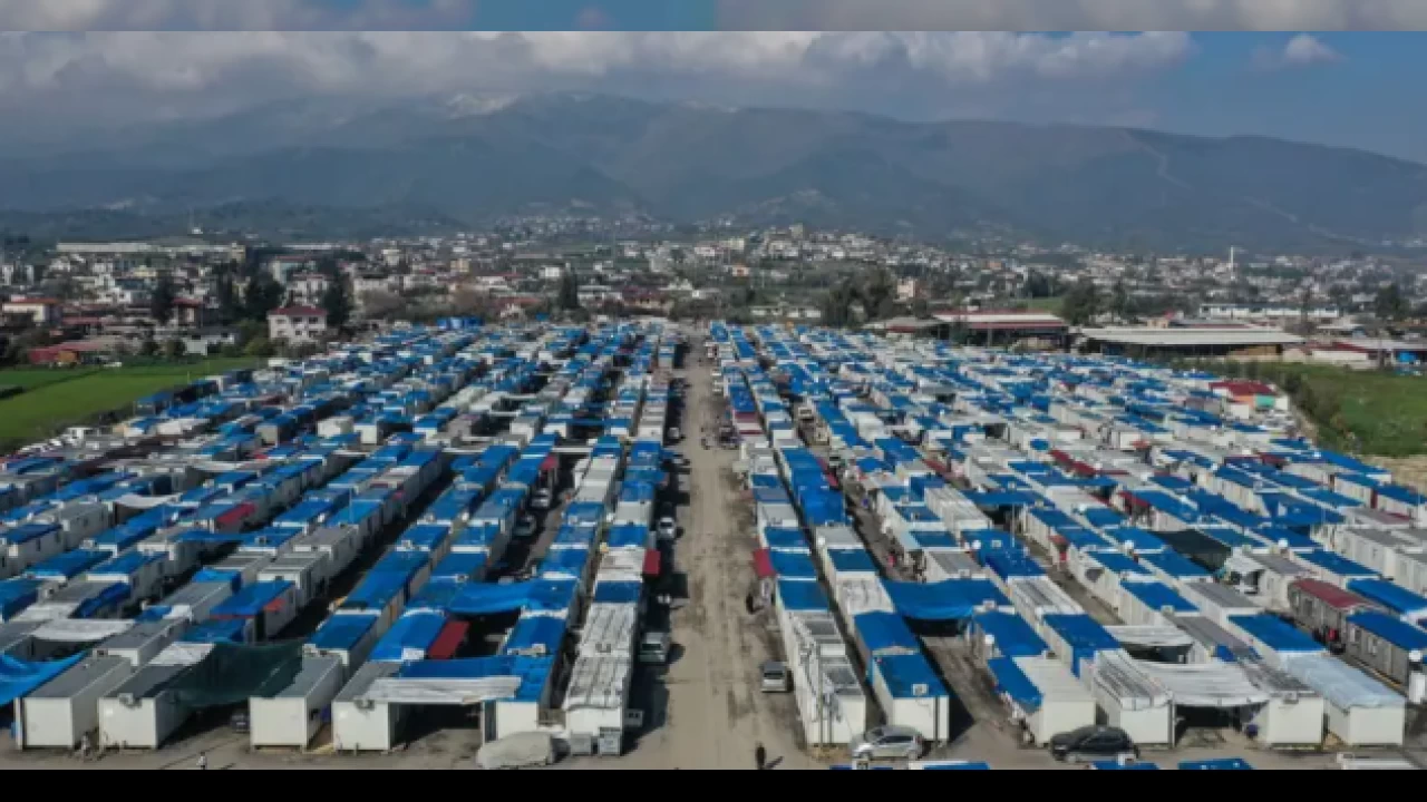  Kira yard�m� kesilen depremzede b�y�k s�k�nt�da