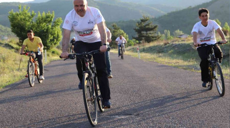 Kızılcahamam MTB Cup Dağ Bisikleti Yarışması başladı
