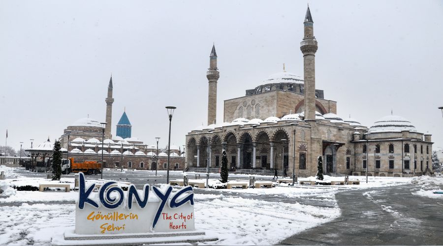   Konya Ovas� ya���larla canland�
