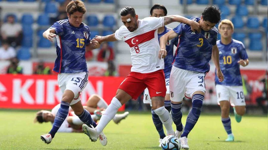 Kuntz yenilgi sonrası futbolcuları, taraftarı ve medyayı eleştirdi