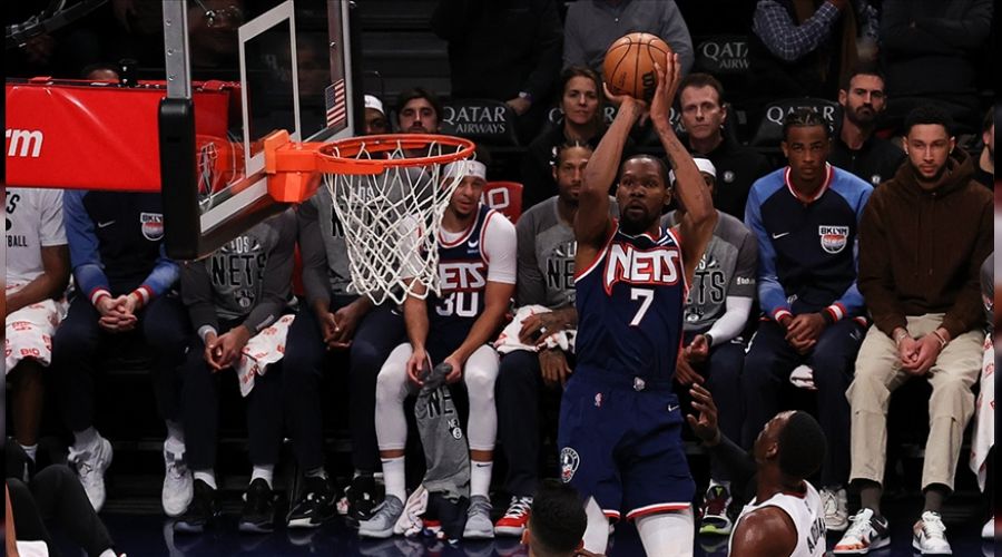 Kyrie Irving 50 sayı attı, Nets kazandı