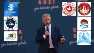 Mansur Yava�'�n ard�ndan 7 belediye ba�kan� da CHP�den istifa etti