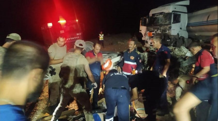 Mardin'de tanker ile kamyonet çarpıştı: 1 ölü, 2 yaralı
