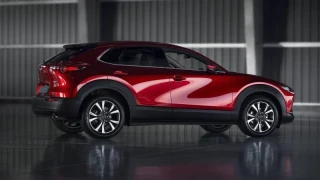Mazda CX-30�un ba�ar� dolu ser�veni