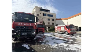 Mersin'de fabrika yangını
