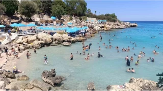 Mersin'de sıcaklıklar arttı, sahillerde yoğunluk yaşandı