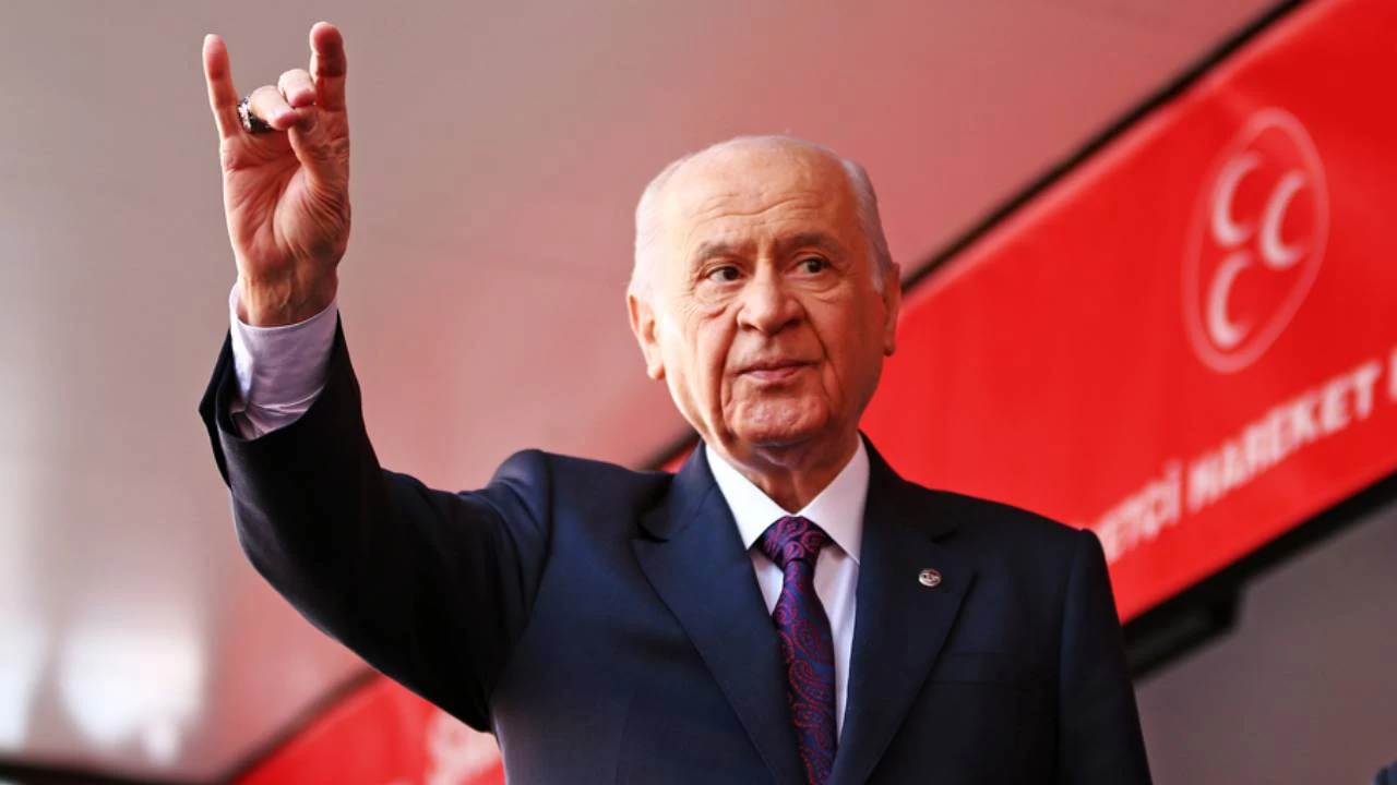 MHP, 2'si il olmak �zere 55 aday�n� daha a��klad�