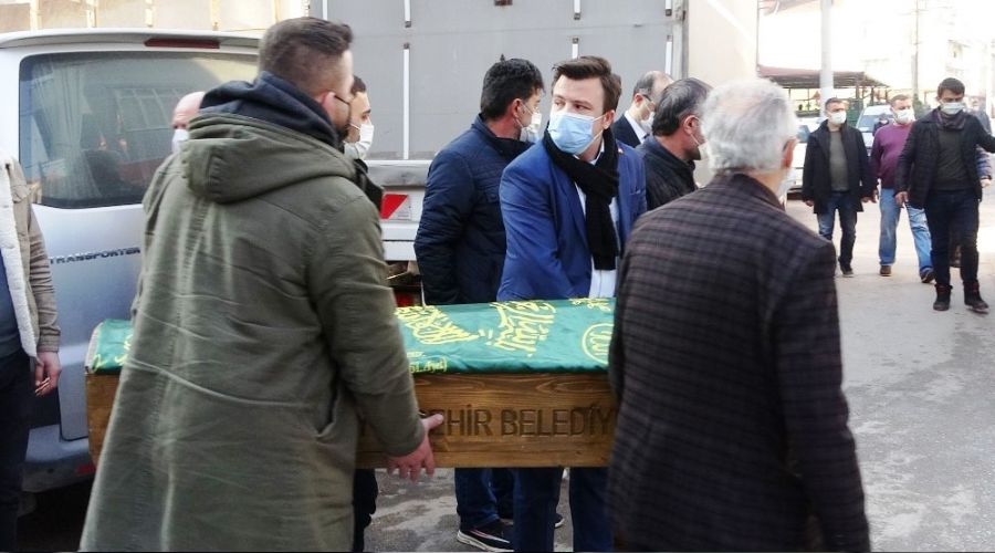 Mikserin çarptığı minik Zeynep toprağa verildi