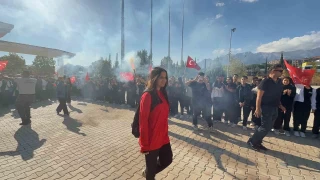 Milli takma seilemedi, azmetti dnya ampiyonu oldu