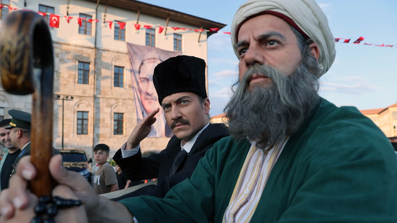 Mustafa Kemal Atatürk'ün Sivas'a gelişi temsili olarak canlandırıldı